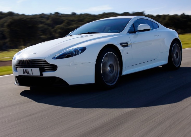 2014 Aston Martin Vantage N400 4.3 405 HP Vantage Sportshift