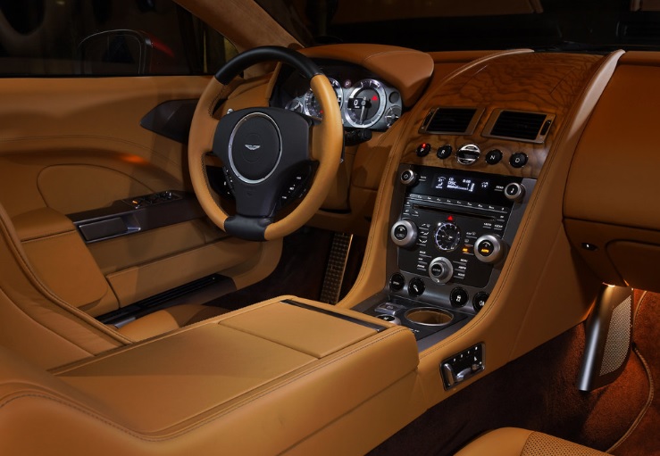 2011 Aston Martin Rapide 6.0 V12 470 Beygir Touchtronic AT Teknik Verileri