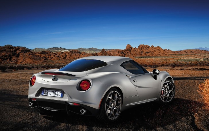 2017 Alfa Romeo 4C 1.8 240 HP Alfa Romeo TCT