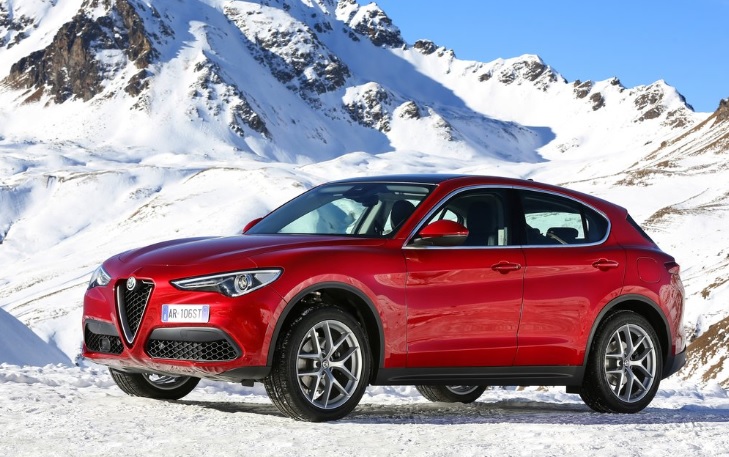 2018 Alfa Romeo Stelvio 2.0 280 HP Veloce AT
