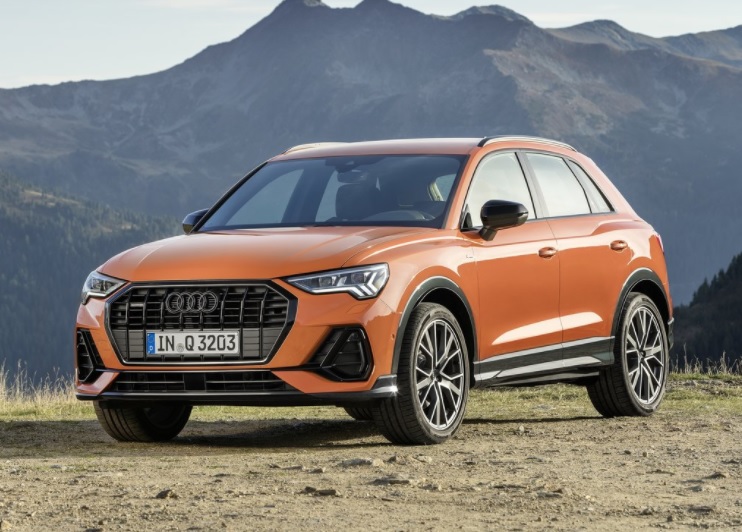 2022 Audi Q3 1.5 TFSI 150 HP S Line S-Tronic Özellikleri - arabayakit.com