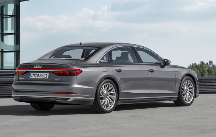 2022 Audi A8 3.0 TFSI quattro 340 HP Long Tiptronic Özellikleri - arabayakit.com