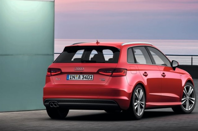 2015 Audi A3 1.6 TDI 110 HP Sportback Attraction S-Tronic Özellikleri - arabayakit.com
