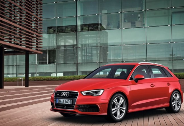 2016 Audi A3 1.0 TFSi 116 HP Sportback Design Line S-Tronic Özellikleri - arabayakit.com