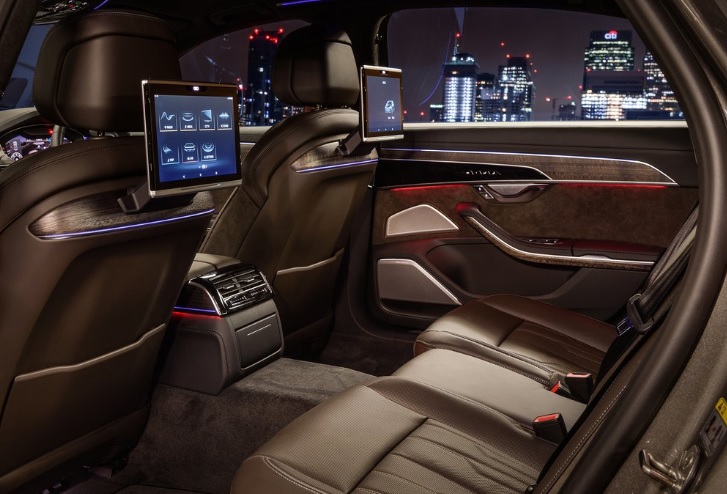 2022 Audi A8 3.0 TDI quattro 286 HP Long Tiptronic