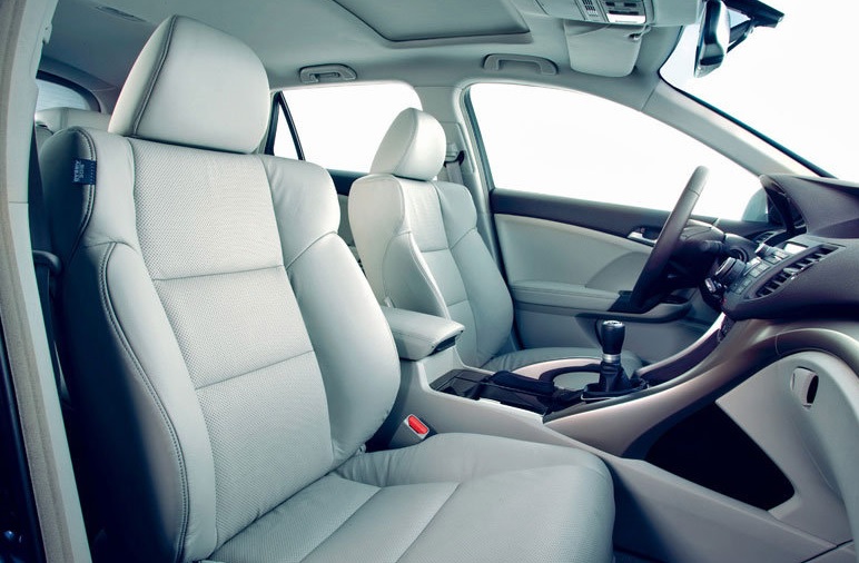 2014 Honda Accord 2.0 156 HP Executive AT