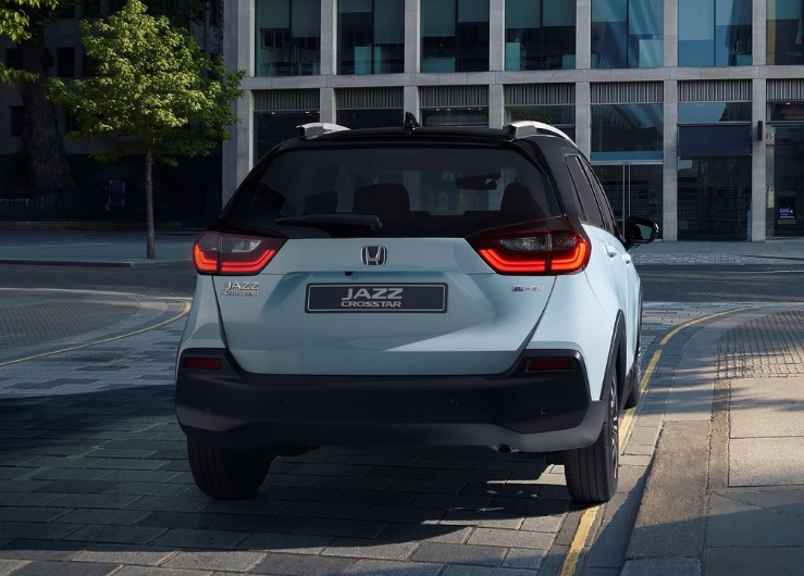 2022 Honda Jazz 1.5 109 HP Executive E-CVT Özellikleri - arabayakit.com