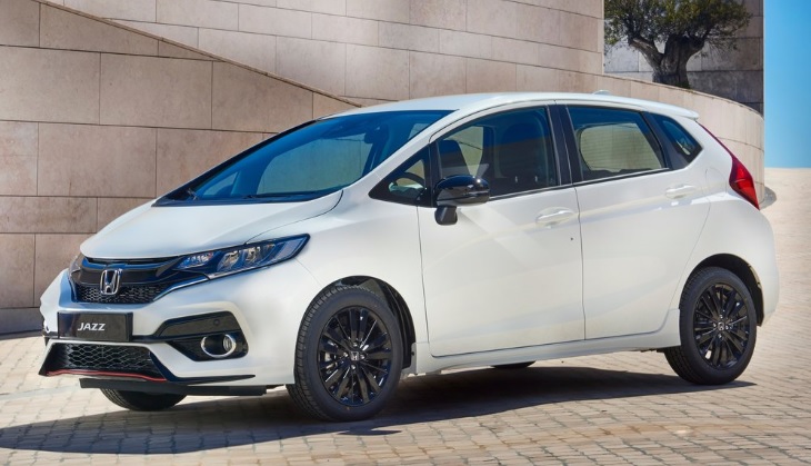 2018 Honda Jazz 1.3 102 HP Elegance CVT Özellikleri - arabayakit.com