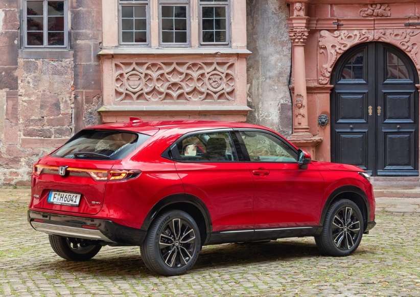 2025 Honda HR-V 1.5 Hybrid 131 HP Style Plus CVT Özellikleri - arabayakit.com