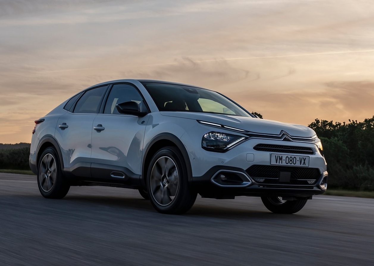 2023 Citroen C4 X 1.5 BlueHDI 130 HP Feel Bold EAT