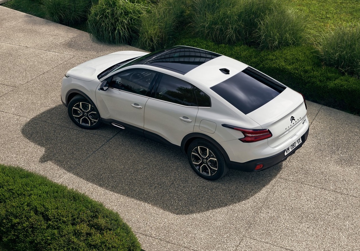 2023 Citroen C4 X 1.5 BlueHDI 130 HP Feel Bold EAT