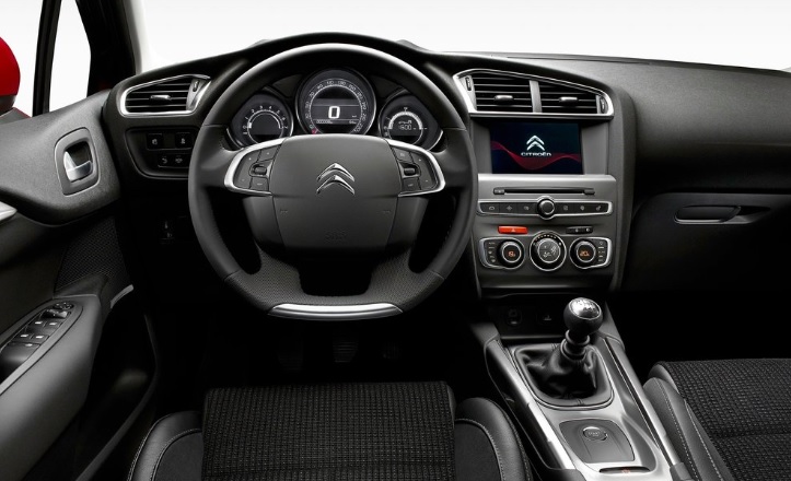 2016 Citroen C4 1.6 BlueHDi 120 HP Confort EAT6 Özellikleri - arabayakit.com