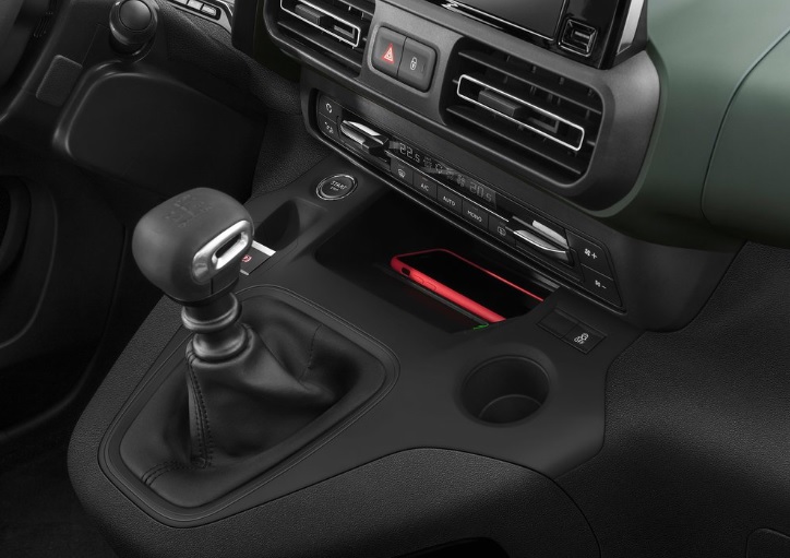 2021 Citroen Berlingo 1.5 BlueHDi 130 HP Shine Bold AT