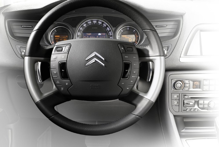 2014 Citroen C5 1.6 HDI 112 HP Confort Manuel