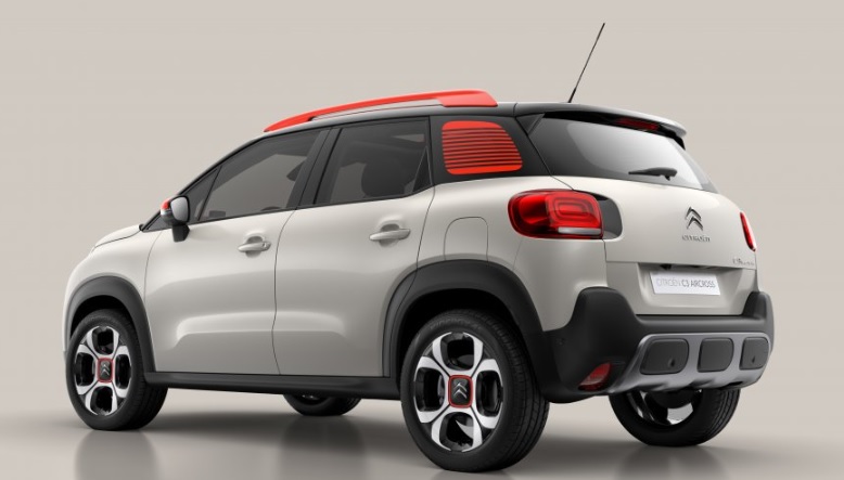2018 Citroen C3 Aircross 1.2 PureTech 110 HP Shine EAT6 Özellikleri - arabayakit.com