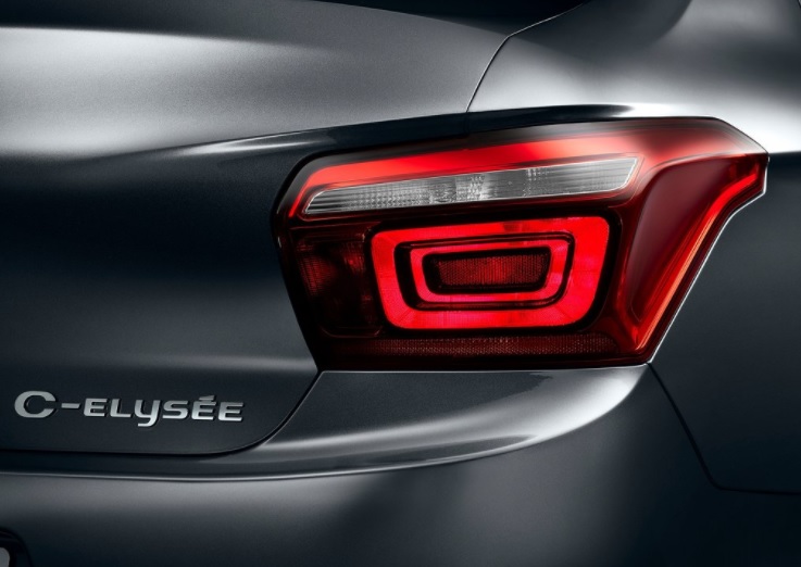 2022 Citroen C-Elysee 1.5 BlueHDi 100 HP Shine Manuel Özellikleri - arabayakit.com