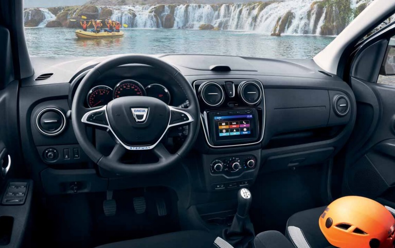2019 Dacia Lodgy 1.5 DCi 7K 115 HP Stepway Manuel Özellikleri - arabayakit.com