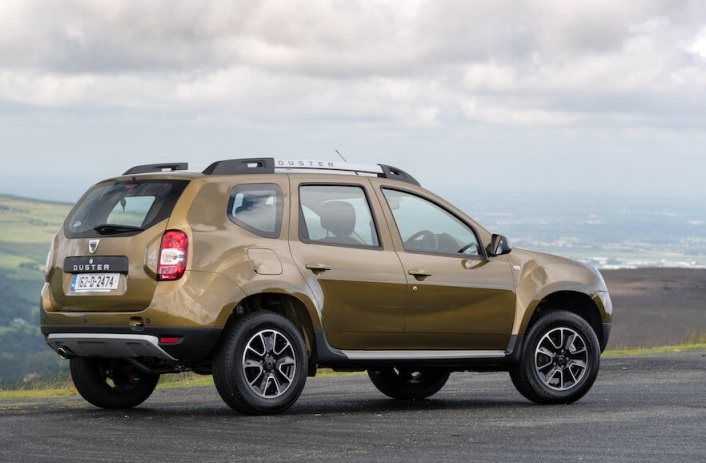 2017 Dacia Duster 1.5 DCi 4x4 110 HP Laureate Manuel Özellikleri - arabayakit.com