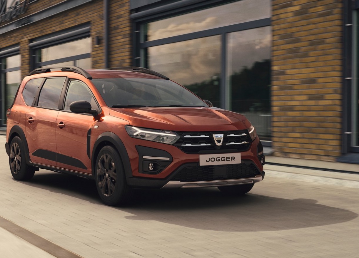 2022 Dacia Jogger 1.0 ECO 100 HP Essential Manuel Özellikleri - arabayakit.com