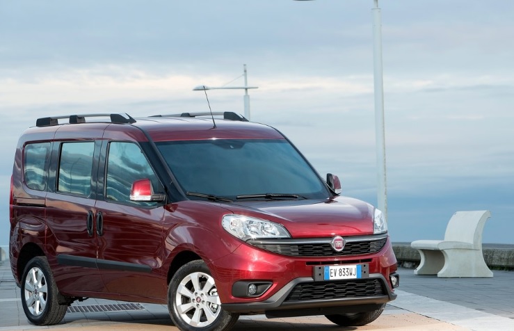 2020 Fiat Doblo 1.6 Multijet 7K 120 HP Panorama Lounge Manuel