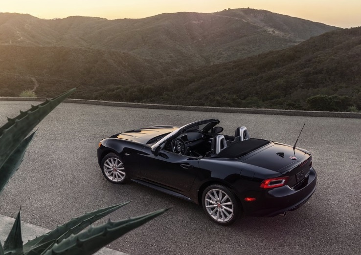 2017 Fiat 124 Spider 1.4 T Multiair 140 HP Lusso Manuel