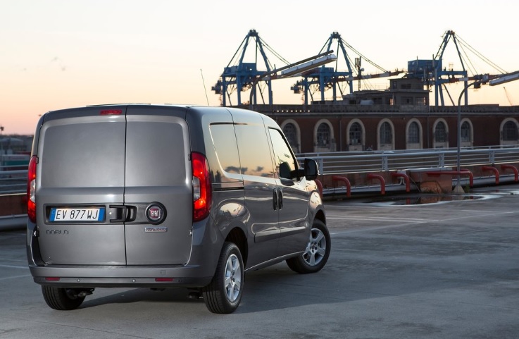 2019 Fiat Doblo Cargo 1.3 Multijet 95 HP Standart Manuel Özellikleri - arabayakit.com