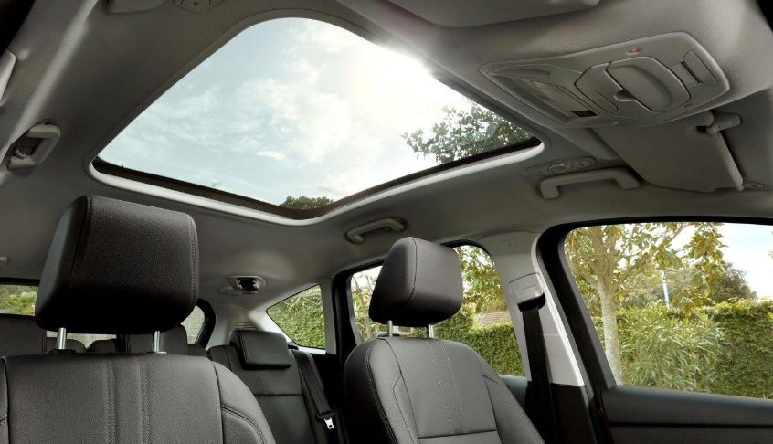 2017 Ford C-Max 1.5 TDCI 120 HP Trend Powershift Özellikleri - arabayakit.com