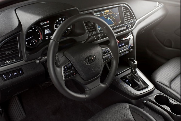 2018 Hyundai Elantra 1.6 CRDi 136 HP Style Plus DCT