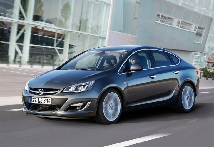 2020 Opel Astra Sedan 1.4 140 HP Edition Plus AT Özellikleri - arabayakit.com