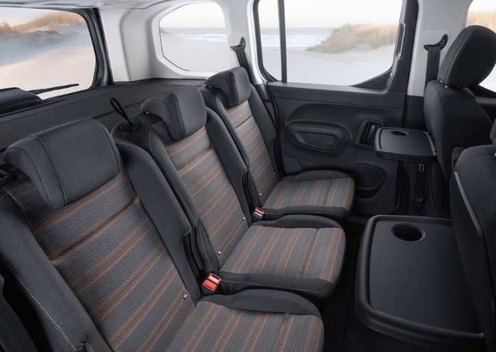 2019 Opel Combo 1.5 D 130 HP Ultimate AT