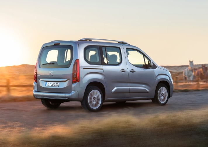 2021 Opel Combo 1.5 Dizel 102 HP Essential Manuel