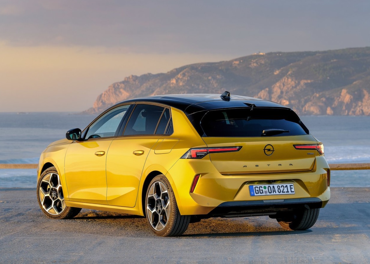 2022 Opel Astra 1.2 Turbo 130 HP GS AT Özellikleri - arabayakit.com