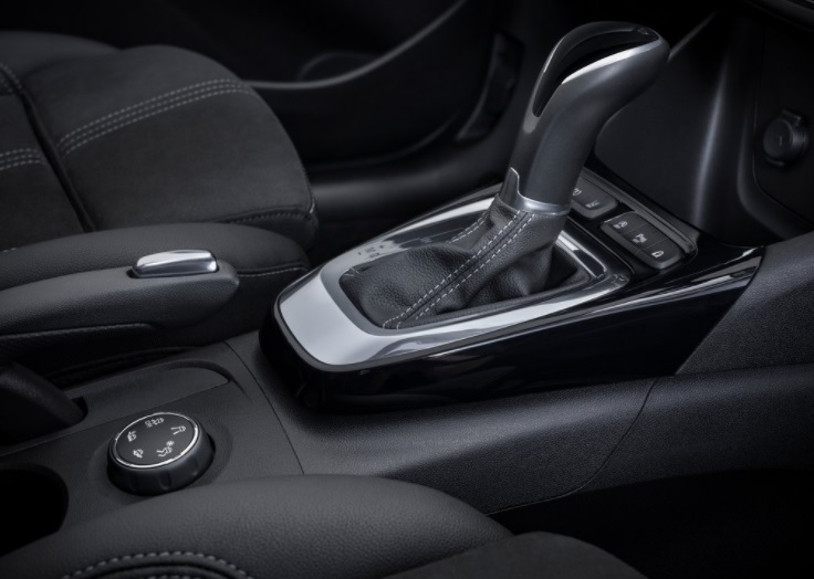 2021 Opel Crossland 1.2 Turbo 130 HP Essential Manuel
