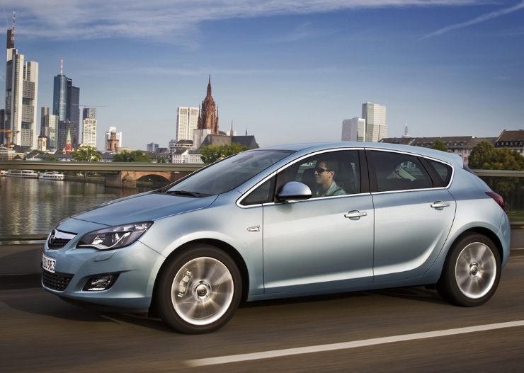 2014 Opel Astra 1.3 CDTI ecoFLEX 95 HP Sport Manuel Özellikleri - arabayakit.com