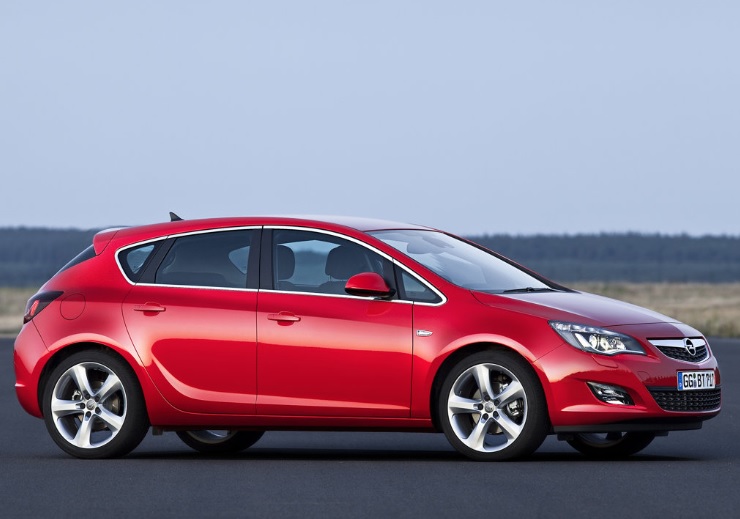2014 Opel Astra 1.3 CDTI ecoFLEX 95 HP Sport Manuel Özellikleri - arabayakit.com