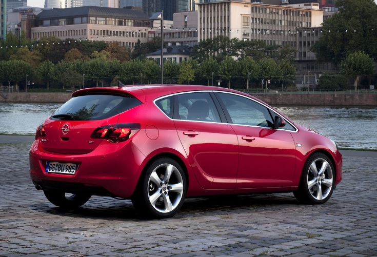 2014 Opel Astra 1.6 CDTI SS 136 HP Cosmo Manuel