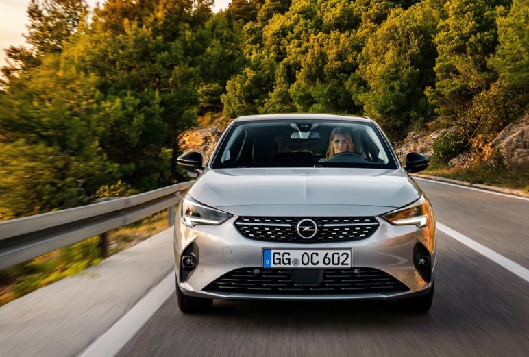 2020 Opel Corsa 1.5 Dizel 102 HP Edition Manuel Özellikleri - arabayakit.com