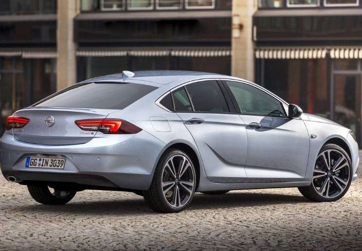 2020 Opel Insignia 1.6 CDTI 136 HP Exclusive AT Özellikleri - arabayakit.com