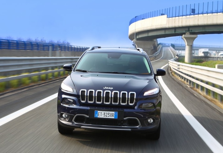 2015 Jeep Cherokee 2.0 4x4 170 HP Limited 9ATX Özellikleri - arabayakit.com