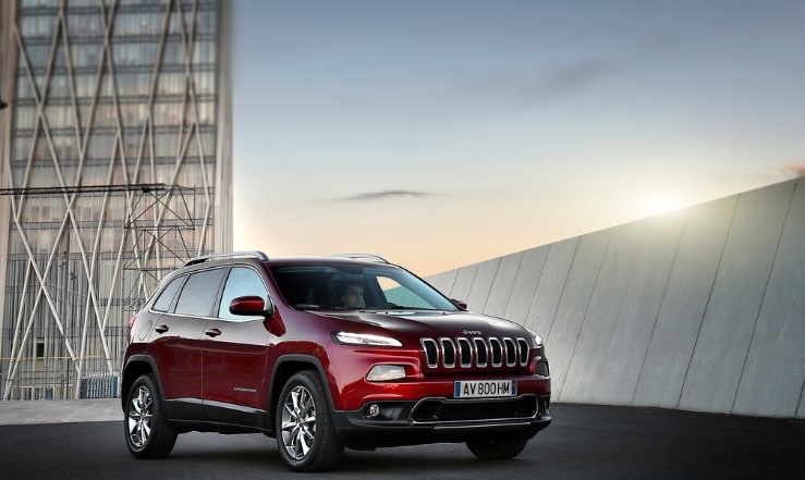 2015 Jeep Cherokee 2.0 4x4 Limited 2015 Jeep Cherokee 2.0 4x4 170 Beygir Limited 9ATX Teknik Verileri