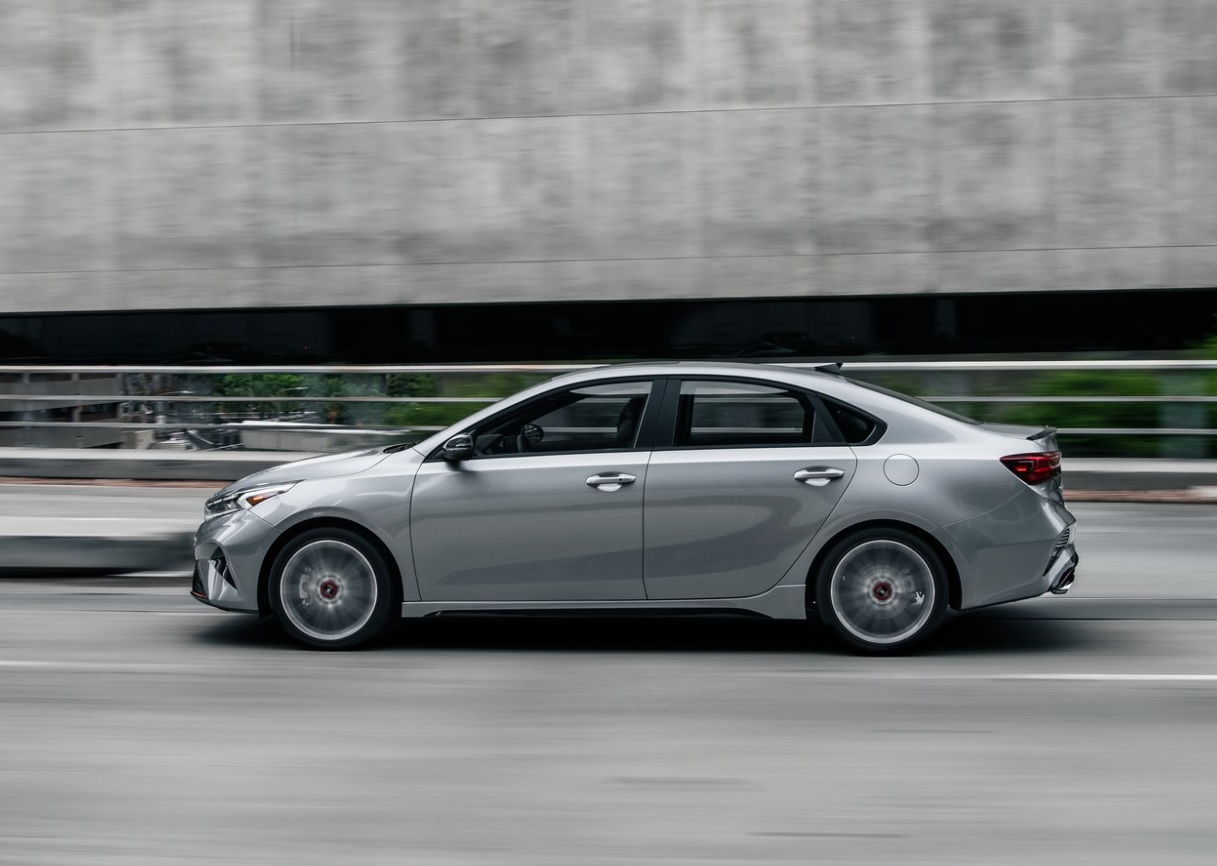 2022 Kia Cerato 1.6 MPI 128 HP Elegance AT