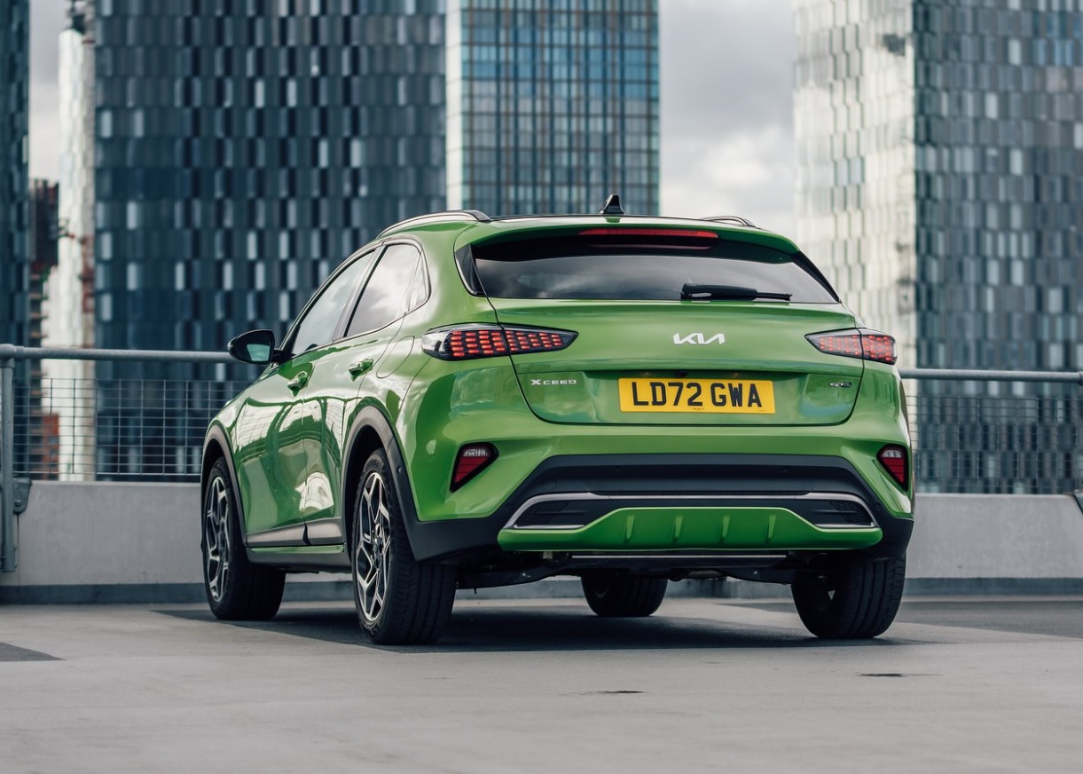 2023 Kia XCeed 1.5 TGDI 160 HP Elegance DCT Özellikleri - arabayakit.com