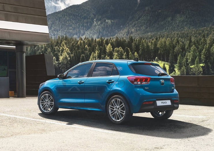 2023 Kia Rio 1.4 100 HP Elegance Konfor AT Özellikleri - arabayakit.com