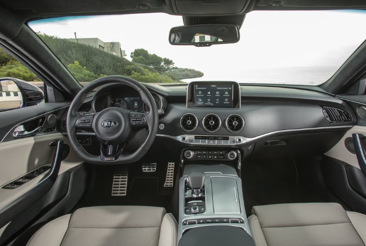 2019 Kia Stinger 2.0 244 HP Prestige AT