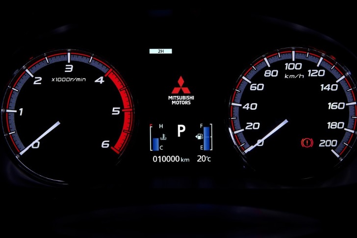 2021 Mitsubishi L200 2.2 150 HP Blizzard AT