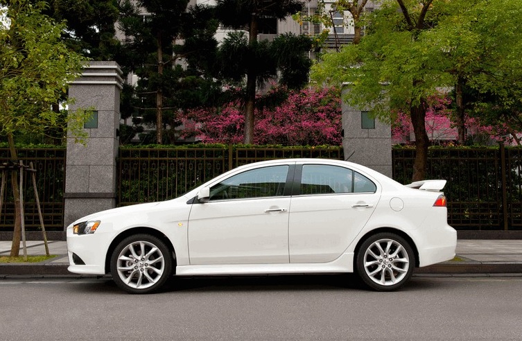 2016 Mitsubishi Lancer 1.6 117 HP Invite Manuel