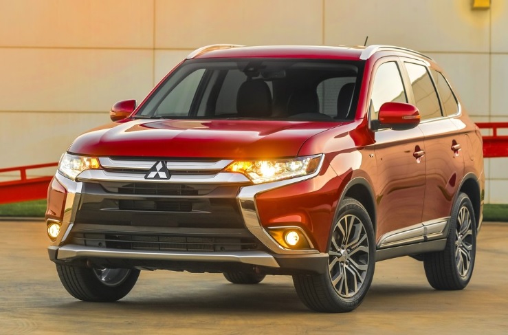 2017 Mitsubishi Outlander 2.0 150 HP Instyle CVT Özellikleri - arabayakit.com