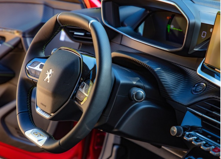 2022 Peugeot 208 1.2 PureTech 130 HP GT AT