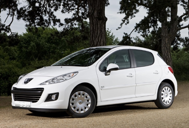 2012 Peugeot 207 1.4 HDi 70 HP Allure Manuel Özellikleri - arabayakit.com