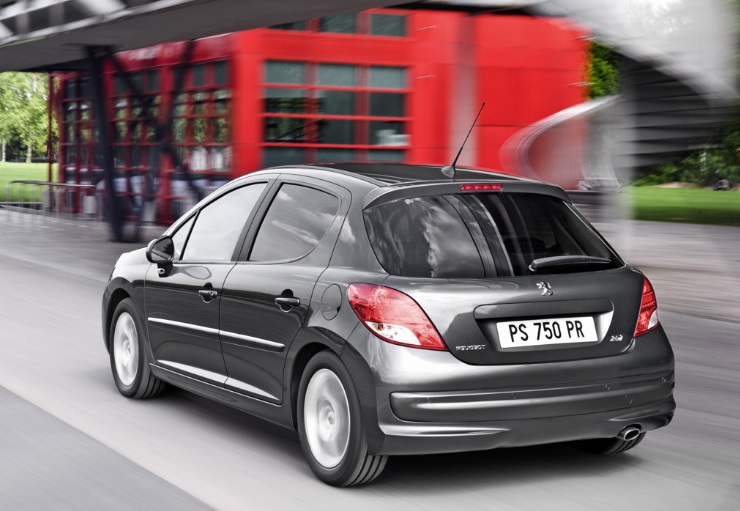 2012 Peugeot 207 1.4 75 HP Access Manuel